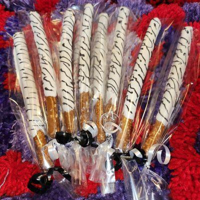 Mama's Girl Cupcakery and more