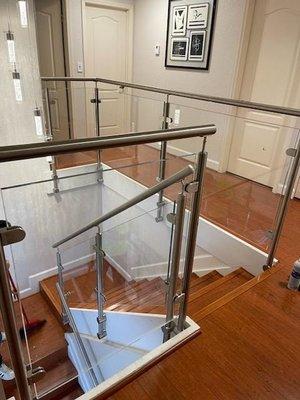 Arts & Designs Glass & Mirror Inc