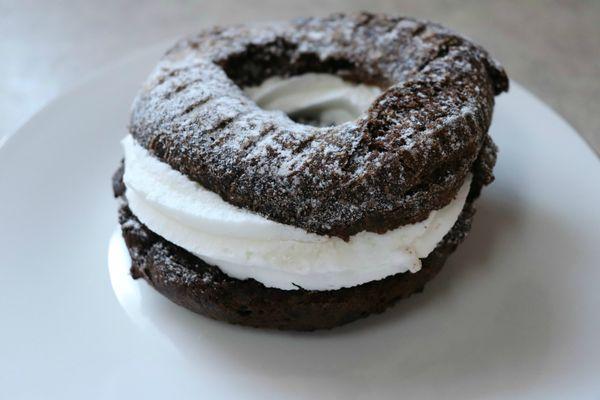 Maine Whoopie Pie