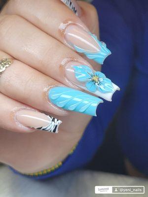 Yeni's Nail & Hair