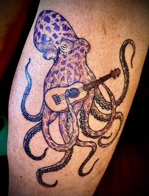 Octopus with a ukulele