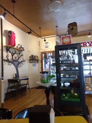 What a cool bakery/lunchshop. Unfortunately it is closing on Nov. 23, 2019.