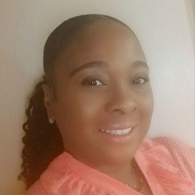 Donna Castillo-Maxwell Real Estate Agent www.c21amhomes.com/donnacastil-maxwell