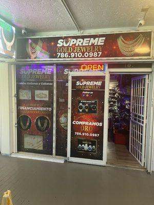Supreme Gold Jewelry