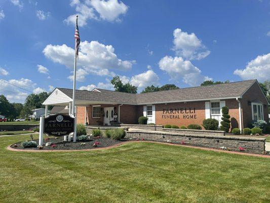 Farnelli Funeral Home