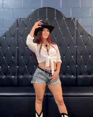 La Zona 69 Night Club Restaurante