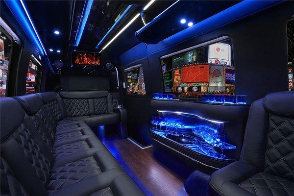 OLAM Limousine