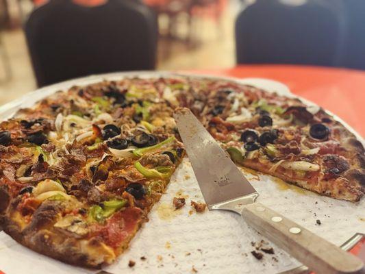 Supremo pizza with New Haven Crust.