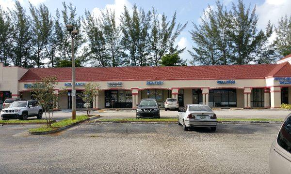 Pembroke Square Dental