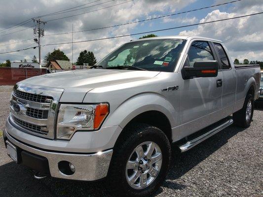 Today's complete detail! Isn't she beautiful?