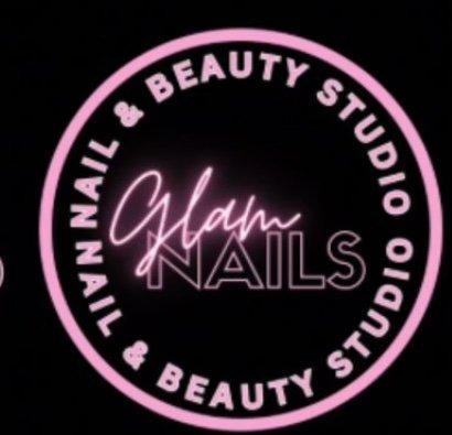 Glam Nails
