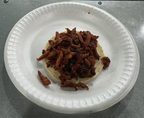 Al pastor. Basic. Boring. As far as street al pastor taco go, Hollywood has so much more to offer. See my other reviews