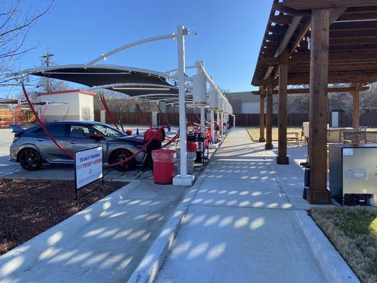 Even the concrete is clean.  Good