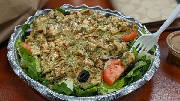 Grilled chicken pesto salad