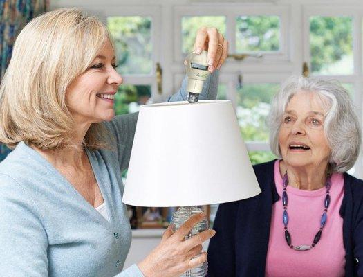 easy use battery backup LED light bulb for elderly home care