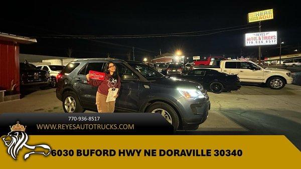 Reyes Autos & Trucks