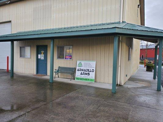 Armadillo arms and machine