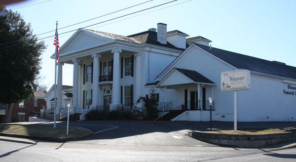 Exterior of Weaver Funeral Home