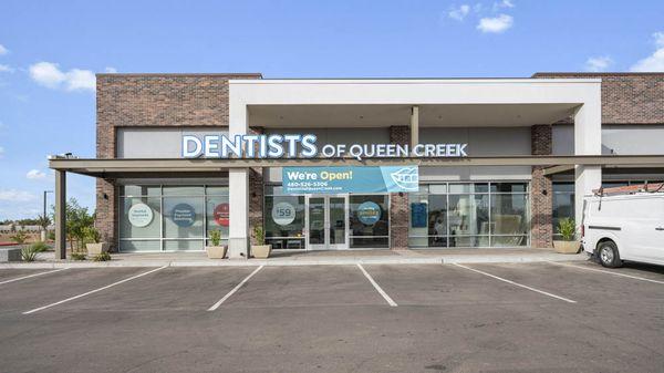 Welcome to Dentists of Queen Creek in Queen Creek, AZ