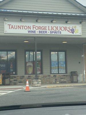 Taunton Forge Liquors