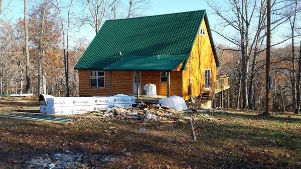 LM Roofing & Construction