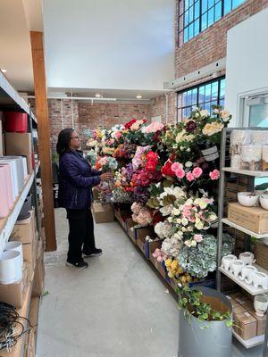 Floral Supply Syndicate