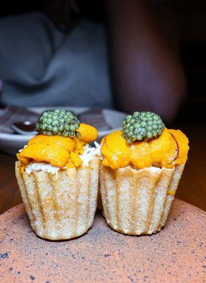 Uni and crab tartlet (@joeynht)