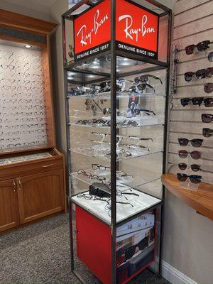 Almond Blossom Optometry