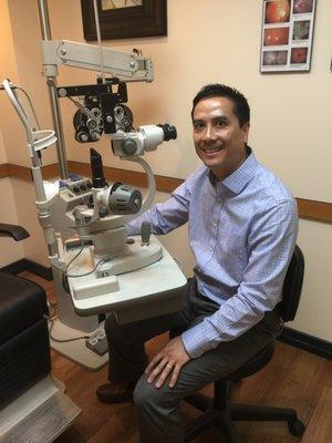 Dr. Thang Q. Bui, O.D.