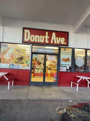 Donut Avenue