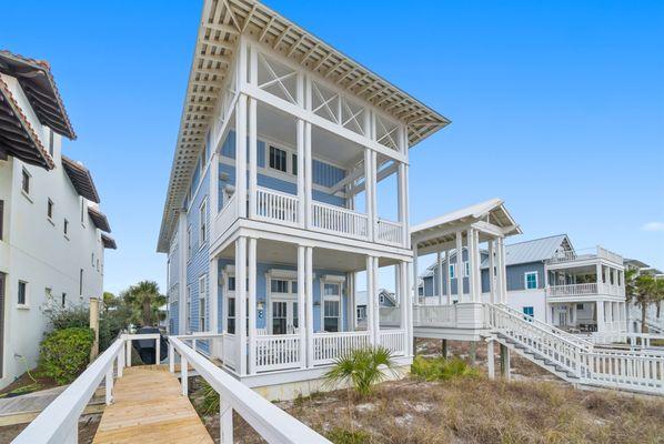 Shangri La is an amazing house. Perfect for our family stay