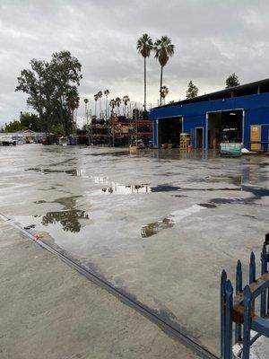 Trailers Parts Store