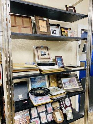 Various picture frames 6/29/23