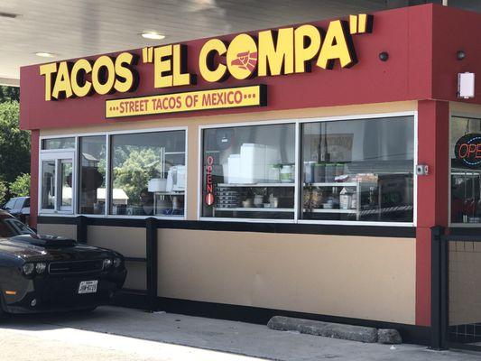 Tacos “El Compa”