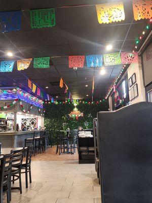 Brothers and Beer Hermanos Y Cerveza