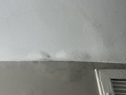 Mont Clare Apartments