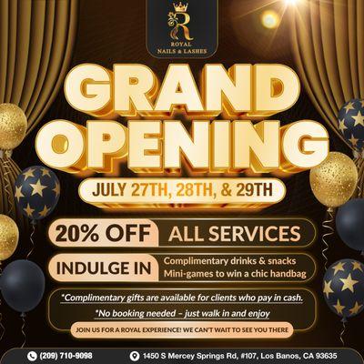 Royal Nails And Lashes