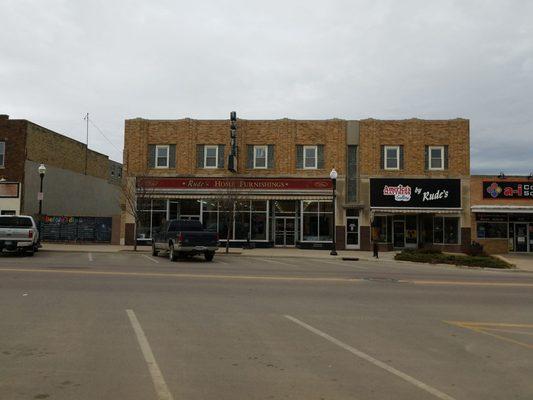 Rude's Home Furnishings