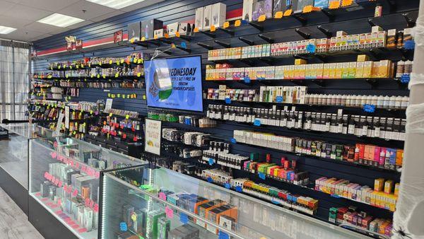 PUFF LOVE - Smoke Shop Interior