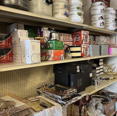 Romina’s Grocery Market