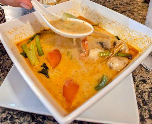 Tom yum goong