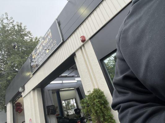 United Auto Repair & Collision Center