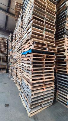 Selling 48x40 4way standard pallets, along with custom sized pallets.