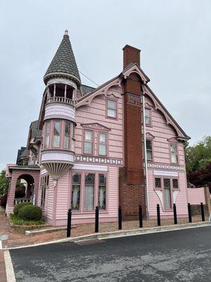 The Towers Bed & Breakfast