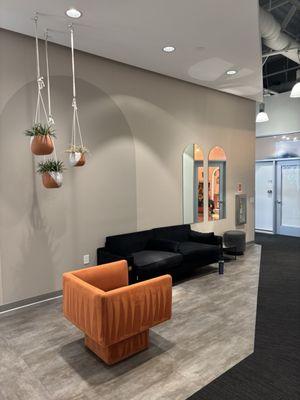 Salon Republic West Hollywood