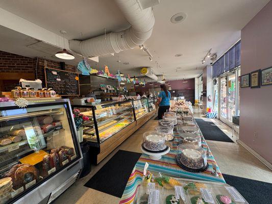National Bakery and Deli