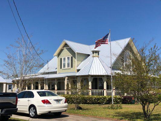 Clyde Johnson Contracting & Roofing