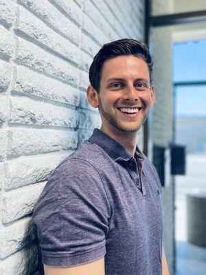 Dr. AJ Kessler, PT, DPT, DNSET, MLS, CSCS at your service!