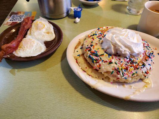 Everything came as requested. The pancakes had to substitute for the night before birthday cake I didn't have.