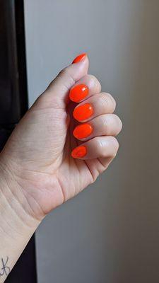 Dip manicure in neon orange is even brighter in real life. Dip & Dap #207 Thrill Seeker
